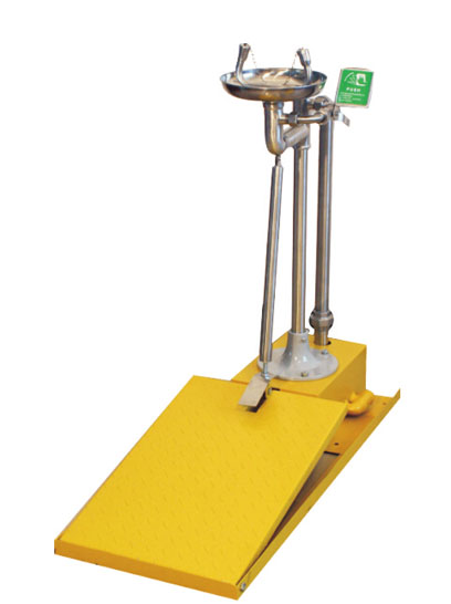 Anti-Freeze Emergency Eye/Face Wash Station with Auto-Emptying Foot Pedal DAAO6625 2 6625 2 222 1